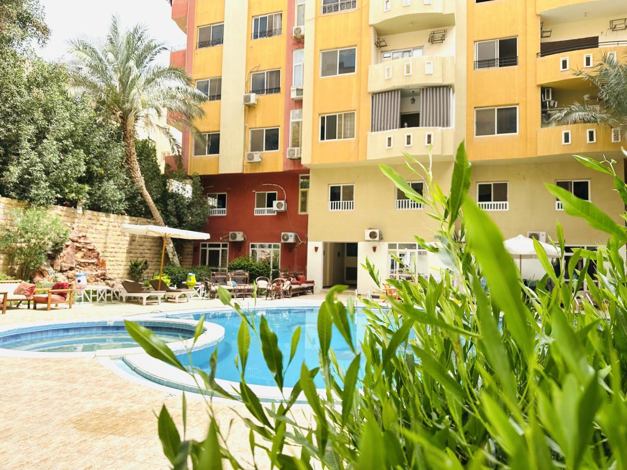 Diamond Arabia Orange Apartman Gurdaka Kültér fotó