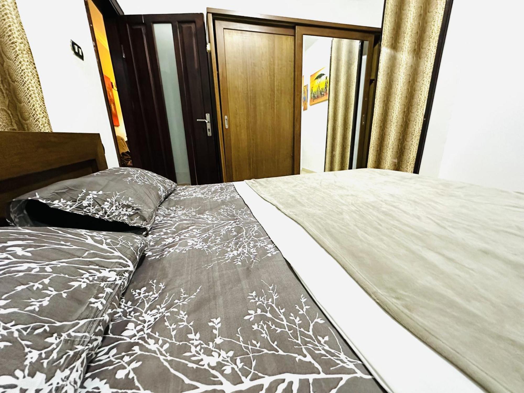 Diamond Arabia Orange Apartman Gurdaka Kültér fotó